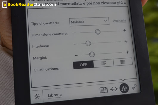 Kobo Glo: la barra degli strumenti e il pannello di personalizzazione del carattere